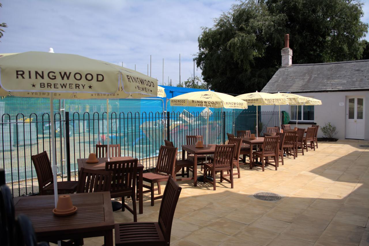 The Swan @Old Stratford Hotel Milton Keynes Ngoại thất bức ảnh